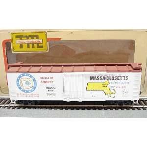   Massachusetts Boxcar #10106 HO Scale by Train Miniature Toys & Games
