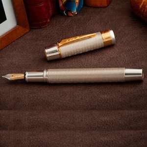    Onoto Winston Churchill Chartwell Pen (Fine liner)