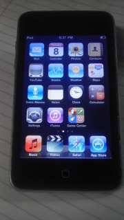 Apple iPod touch 3rd Generation 8 GB Great Condition Works great 