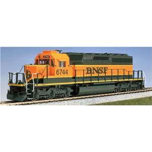  Kato HO Scale RTR SD40 2, BNSF #6744 Toys & Games