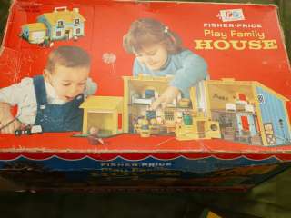   952 PLAY FAMILY HOUSE Liittle People 2 Story 4 Rooms NBOX 1969  
