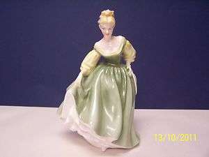 Royal Doulton Figurine Fair Lady HN 2193 N/R  