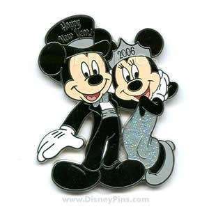 Disney Pin 43566 WDW Cast Exclusive   Happy New Year 2006 (Mickey and 