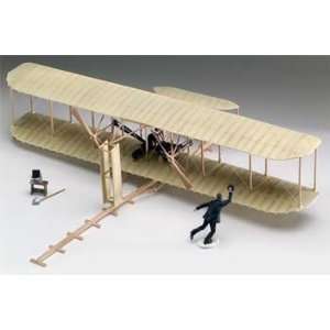  Revell   1/39 Wright Flyer 1st Pwrd Flight (Plastic Model 