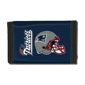   New England Patriots Nylon Tri Fold Wallet *SALE*