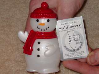   WORKS SNOWMAN WITH 12 SINGLE WALLFLOWERS MIXED SCENTS BRAND NEW  