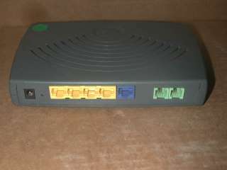 Motorola VT2442 VD Vonage VOIP Gateway + 4 Port Router  
