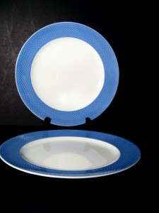 VILLEROY & BOCH TIPO BLUE PAIR (2) DINNER PLATES  