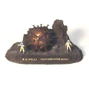 Ray Harryhausen H G Wells First Men on the Moon Statue 