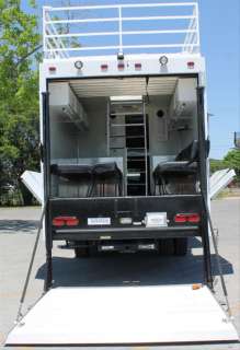 used rv 2005 FUNMOVER 39C F750 DSL 43K MLS SLIDE 17 GARAGE FREE DLVRY 