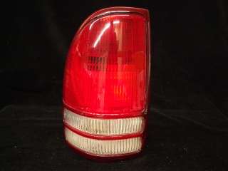 Chry ASSY 55055113 Driver Side Tail Light  