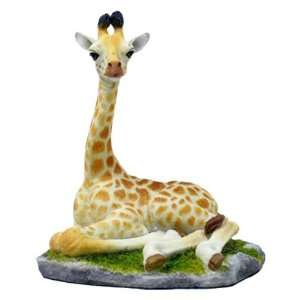  Sitting Baby Giraffe Calf Sculpture Toys & Games