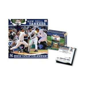 Turner Licensing New York Yankees 2010 Wall & Box Calendar Set   New 