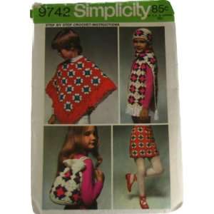  Simplicity 9742 Crochet Pattern Girls Poncho,Skirt,Hat 
