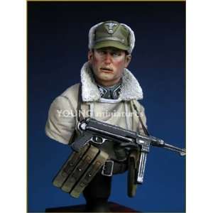  Totenkopf Division WWII (Unpainted Kit) Toys & Games