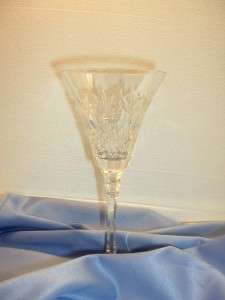 MIKASA FLUTE CHAMPAGNE CELEBRATION CRYSTAL GLASS   PAIR  