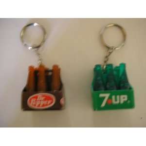 Dr Pepper & 7 Up keychain keyring ~ 2 pc Set