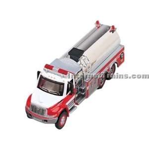   International 4300 3 Axle Fire Tanker Truck   Red/White Toys & Games