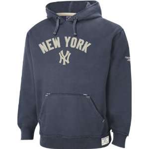   Yankees  Navy  Cooperstown Triumph Hooded Sweatshirt Sports
