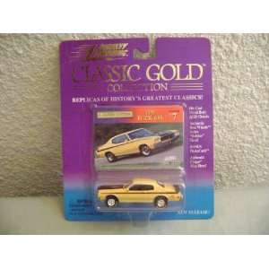  Johnny Lightning Classic Gold Yellow 1970 Buick GSX Toys & Games