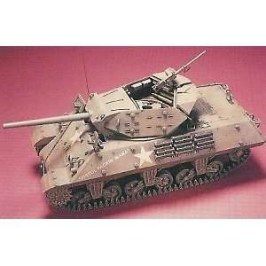  AFV Club 1/35 Scale M10 Tank Destroyer Kit Toys & Games