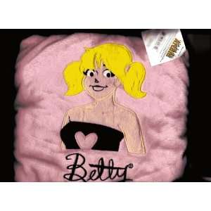  10 Pink Betty Pillow (Archie License) Patio, Lawn 