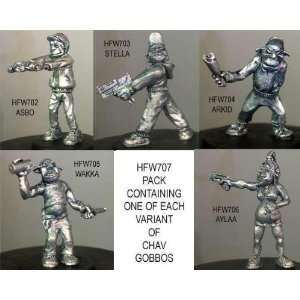   Miniatures   Mark Craggs Pack of 5 Chav Goblins Toys & Games