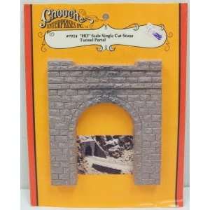  Chooch Enterprises 7014 HO Scale Single Cut Stone Portal 