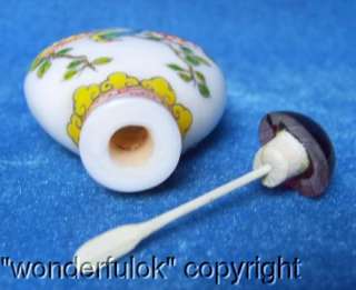 Excellent Peking Glass Snuff Bottle Of Flower & Bird  