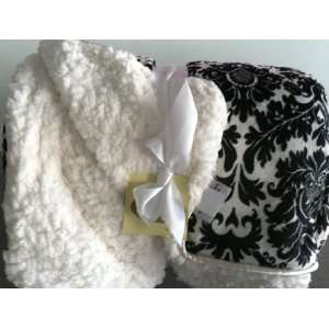 Softest Blanket Ever Black Fleur