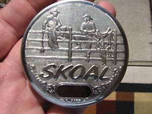 SKOAL 2 COWBOYS ON A FENCE LID NEW  