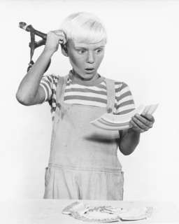 DENNIS THE MENACE JAY NORTH HOLDING PEA SHOOTER PHOTO  