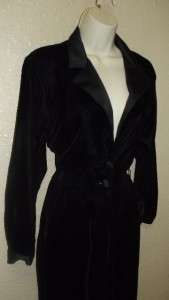 Vintage Saint Germain womenss Black Velvet Jumpsuit size x small 