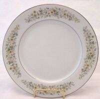 Royal Gallery Fine China of Japan Irene Salad Plate (S)  
