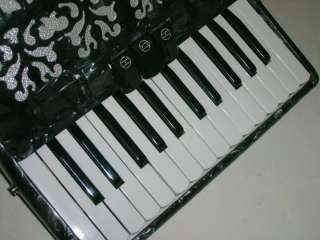 Rossetti Piano Accordion 48 Bass 26 Key 3 Switch, GRAY  