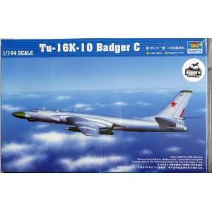  Tu 16k10 Badger C Soviet Twin engine Jet Bomber 1 144 