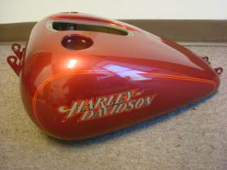 04 HARLEY DAVIDSON DYNA SUPER GLIDE CUSTOM PETROL FUEL GAS TANK OEM 