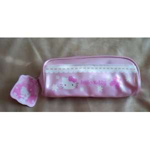  HELLO KITTY COSMETIC BAG Toys & Games