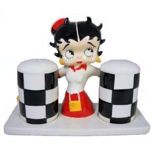  Betty Boop Kitchen Salt & Pepper Shakers (Diner Style 
