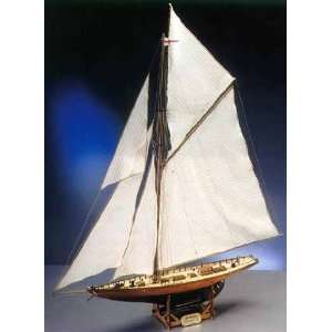  Mantua Model Ship Kit   Britannia 