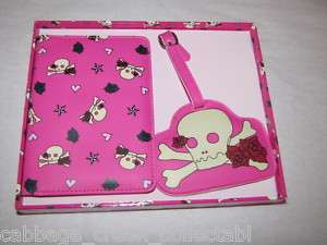 DESIGNER SKULL and ROSES TRAVEL WALLET W/ LUGGAGE TAG  