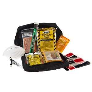 Lifeline 20 Piece Emergency Preparedness Kit  Sports 