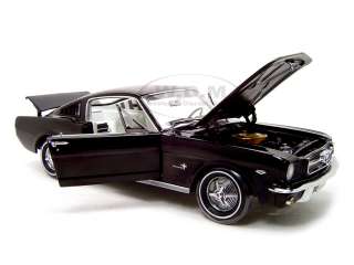 1965 FORD MUSTANG 2+2 FASTBACK 118 ERTL AUTHENTIC  