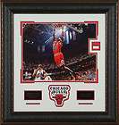 Michael Jordan GAME WORN Jersey Swatch Framed Display   Chicago Bulls