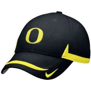 Nike Oregon Ducks Black 2009 Coaches Adjustable Hat  