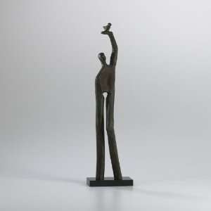  Sculpture With Bird In Hand 02316