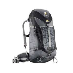  Deuter ACT Trail 32 Backpack