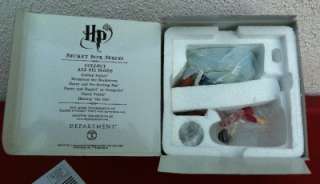 HARRY POTTER SECRET BOX 2000 SERIES FIGURE DEPARTMENT 56  