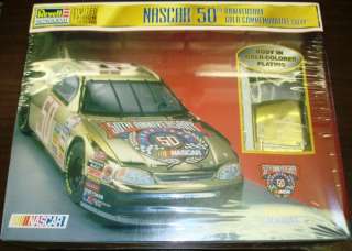 Revell 124 Nascar 50th Anniversary Gold Chevy # 4130*  