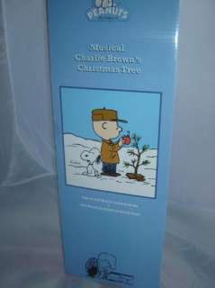 Snoopy Charlie Browns Christmas Tree 24 w/Blanket & Ornament MUSICAL 